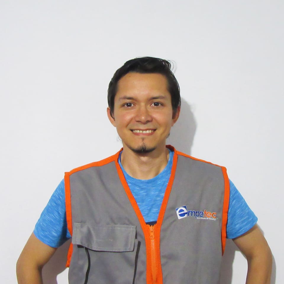 Foto Encargado de Soporte Técnico